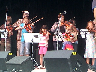 Scenes from 2007 Philly Folk Fest 