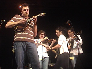  Scenes from 2007 Philly Folk Fest 