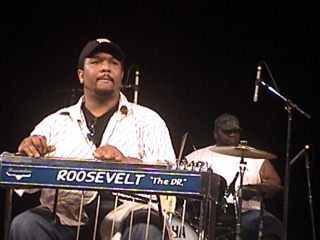  Scenes from 2008 Philly Folk Fest 